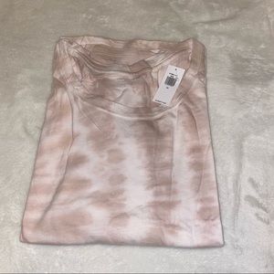 Loose Short Sleeve Crop Tee